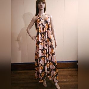 Beautiful long dress.